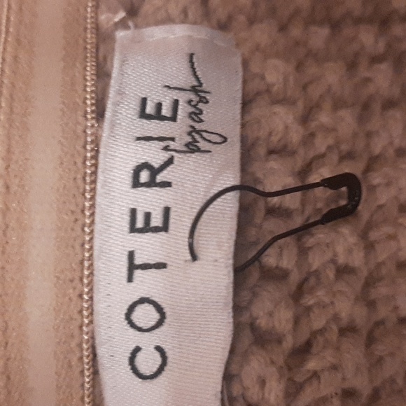 Coterie by ash Crochet Crop Top & Matching Skirt Sand Tan Size Small NWOT - Picture 10 of 15